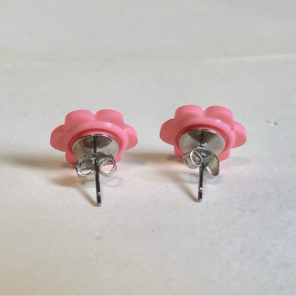 Pink Flower Stud Earrings - Picture 2 of 4